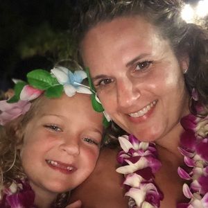 Meet your Posher, Stefanie